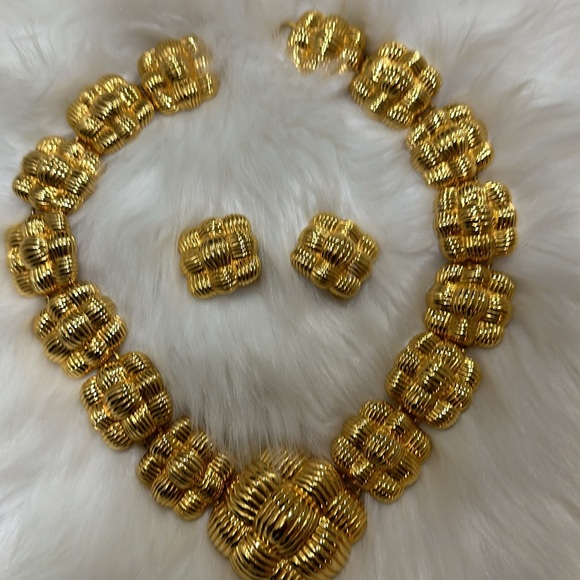 Vintage Fendi Necklace and earrings - Picture 2 of 16